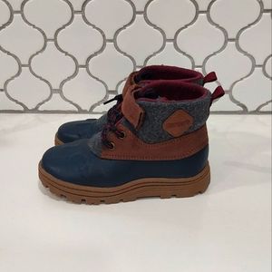 Carter's toddler boy duck boots size 11 brow, navy, and gray